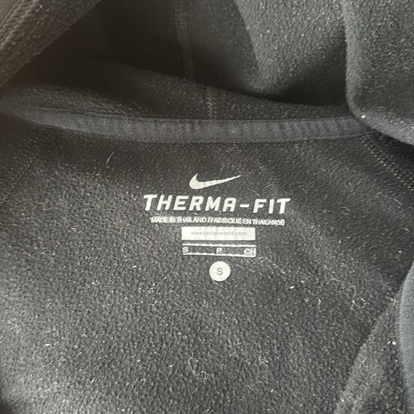 Women’s Size S Therma-Fit Nike Hoodie - Picture 2 of 4